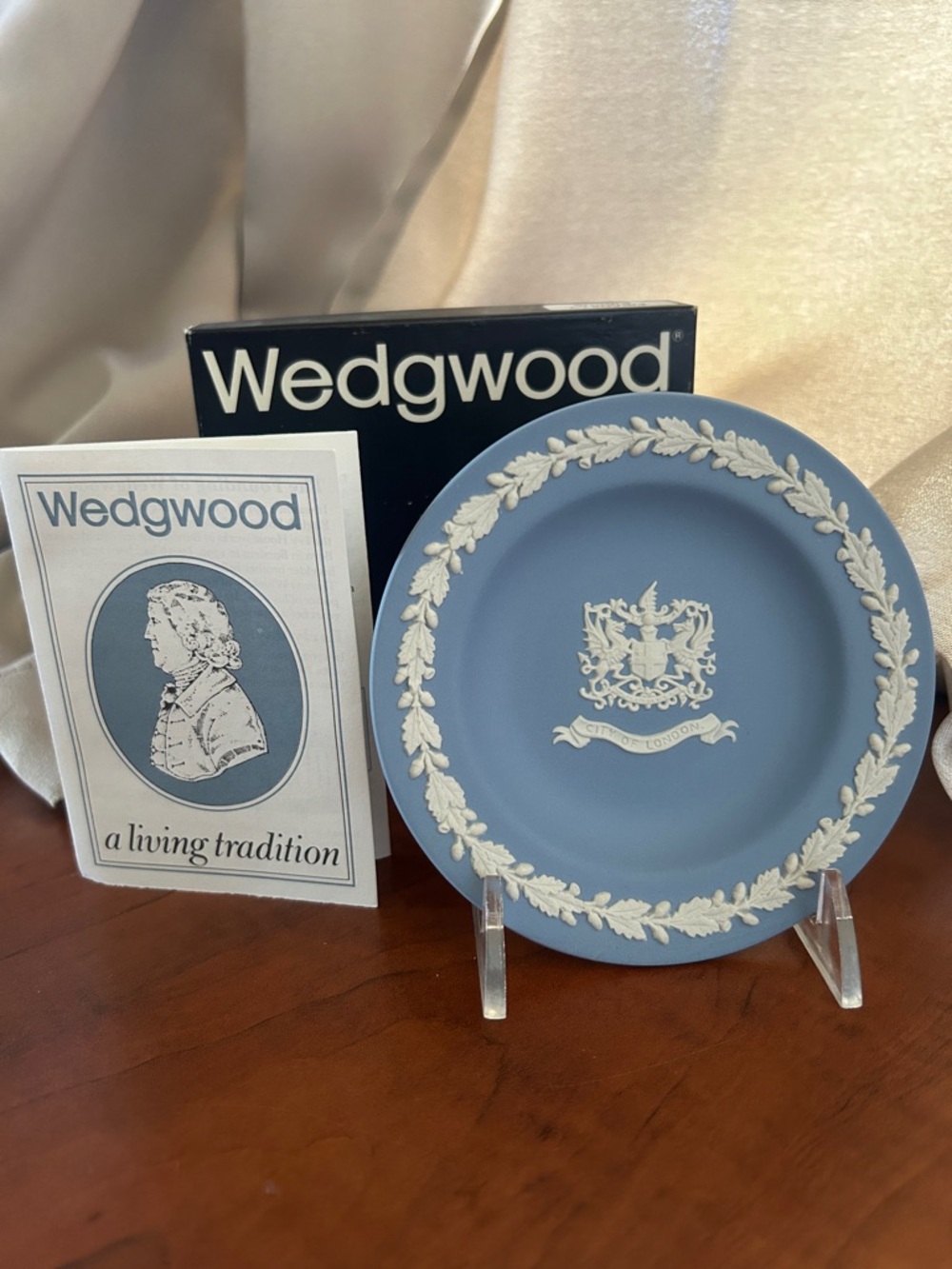 Wedgwood Jasperware collector plate made in England. Eastern Airlines’ Inaugural